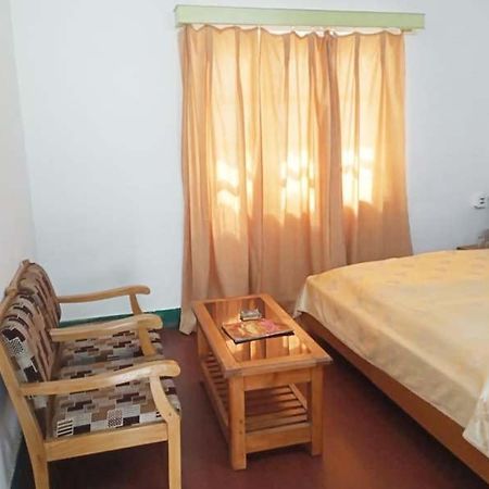 Gmvn Tourist Lodge Gangnani Екстер'єр фото
