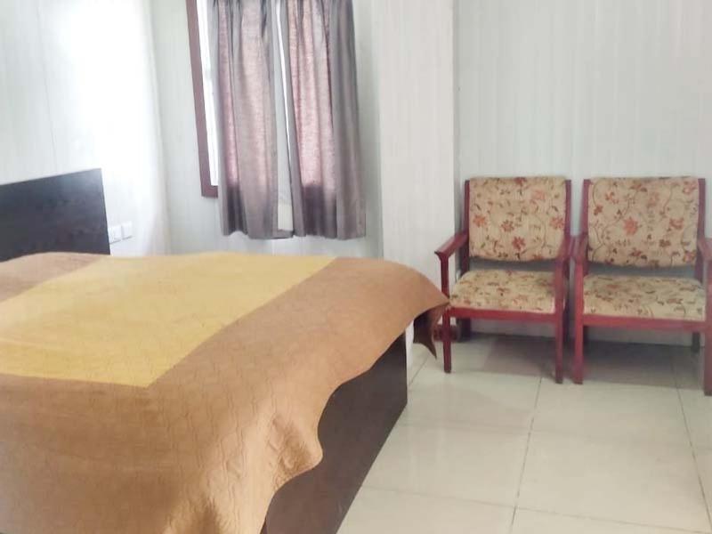 Gmvn Tourist Lodge Gangnani Екстер'єр фото